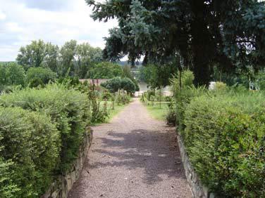 Le Coq Hardi Hotel 3*