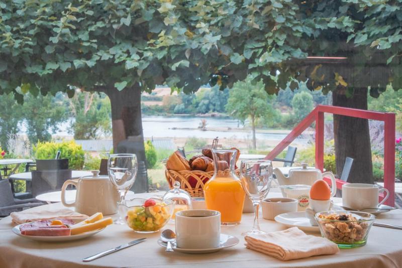 Le Coq Hardi Hotel